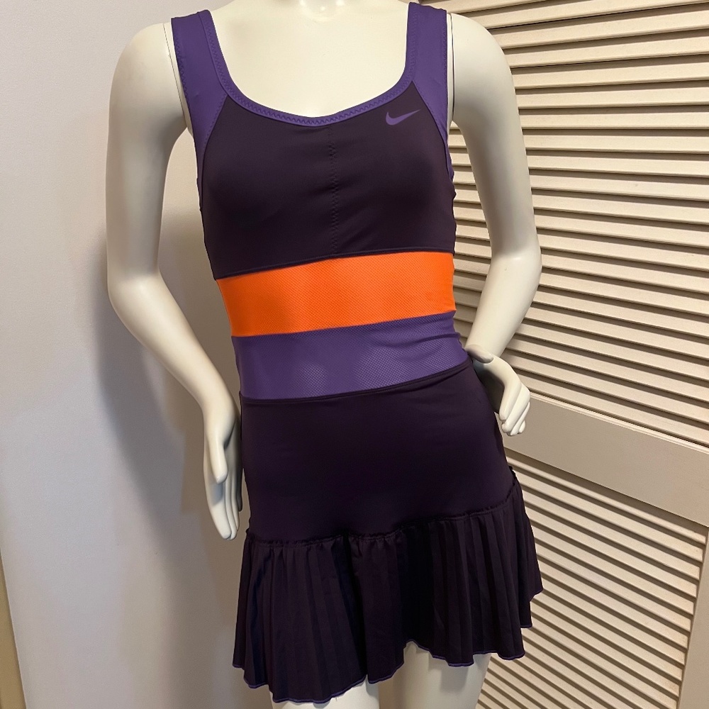 Nike  Women Tennis Dress Dri-Fit pleat Shirt S